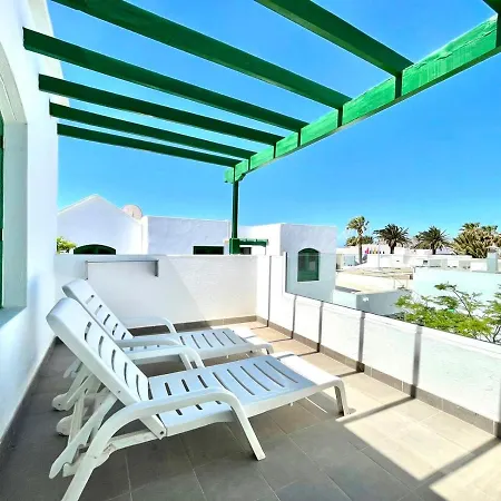Two Bedroom, Wifi, Kitchen, 5min Playa Chica, Pool, Shopping * Puerto del Carmen (Lanzarote)