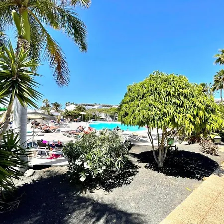 Two Bedroom, Wifi, Kitchen, 5min Playa Chica, Pool, Shopping 卡门港
