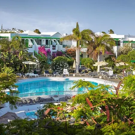 Two Bedroom, Wifi, Kitchen, 5min Playa Chica, Pool, Shopping 卡门港